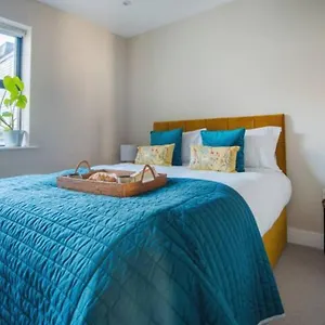 https://apt-dream-stays-john-street-2-bedrooms.tophotelsbath.com