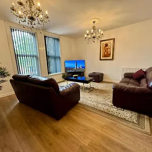 Apartment Lovely 2 Bed Apartment, Arnold Town Centre., Nottingham