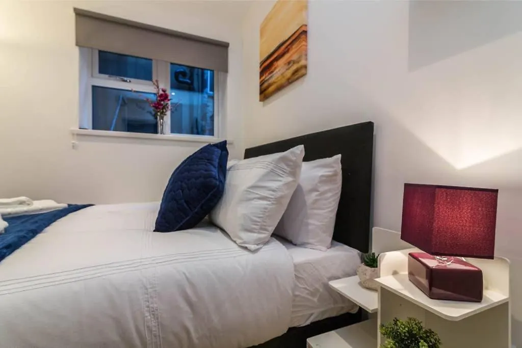Long Row Apartments In Nottingham City Centre