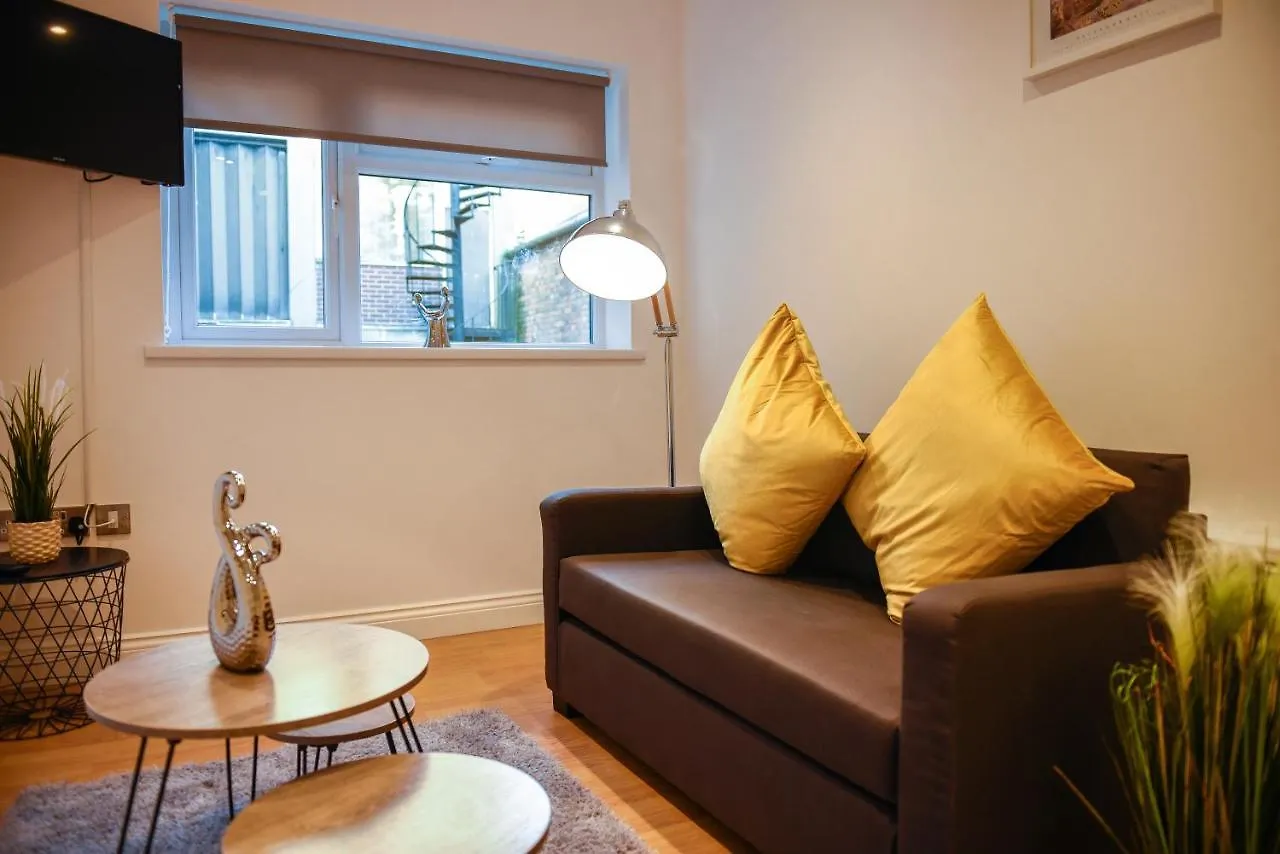 Long Row Apartments In Nottingham City Centre