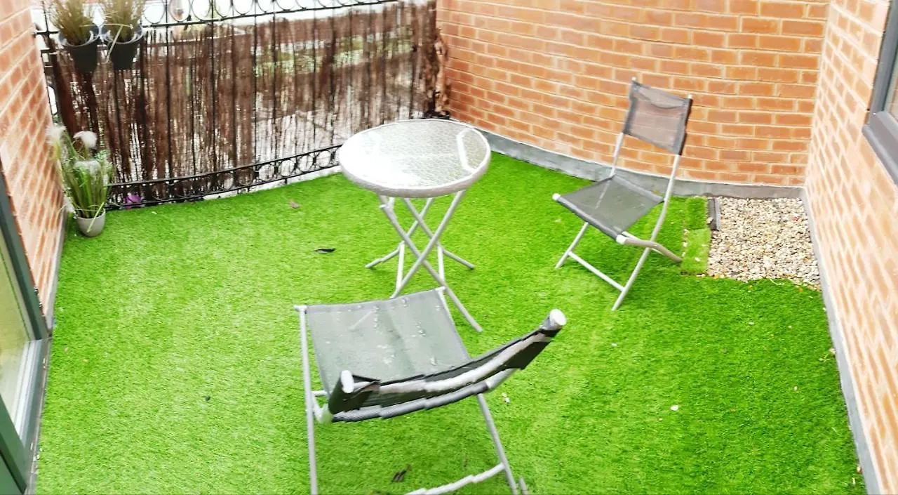 Long Row Apartments In Nottingham City Centre