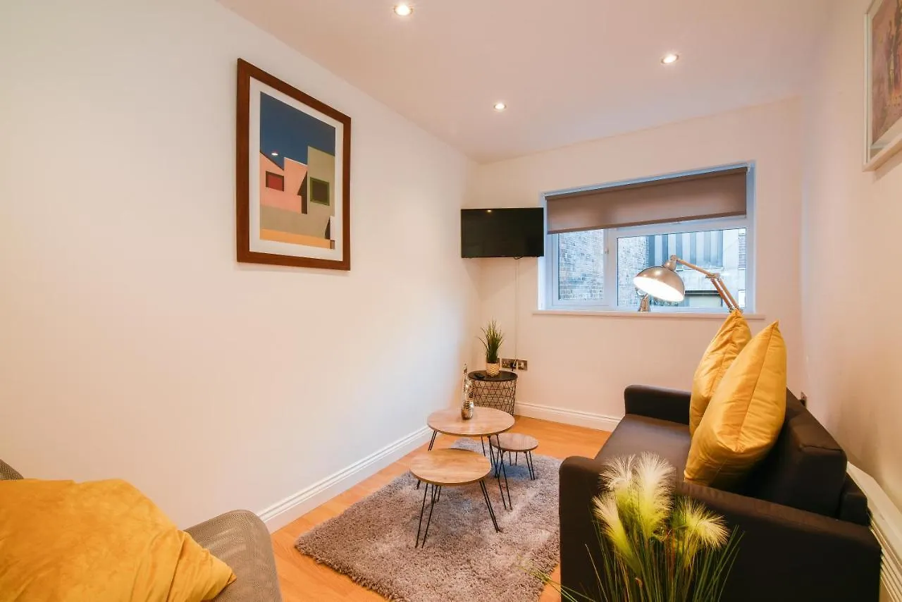 Long Row Apartments In Nottingham City Centre 0*,