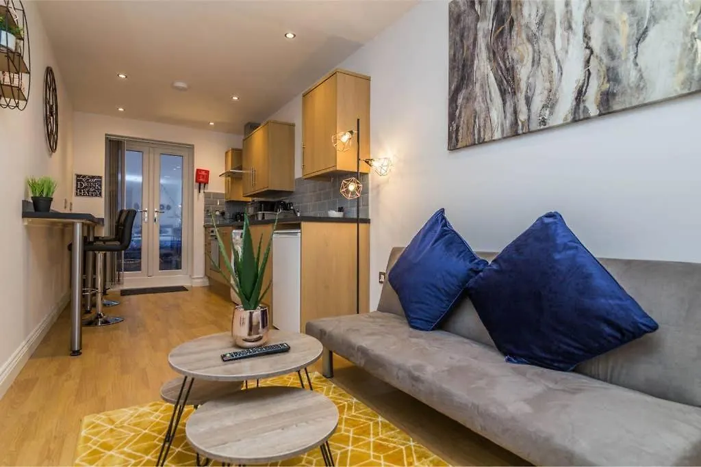Long Row Apartments In Nottingham City Centre United Kingdom