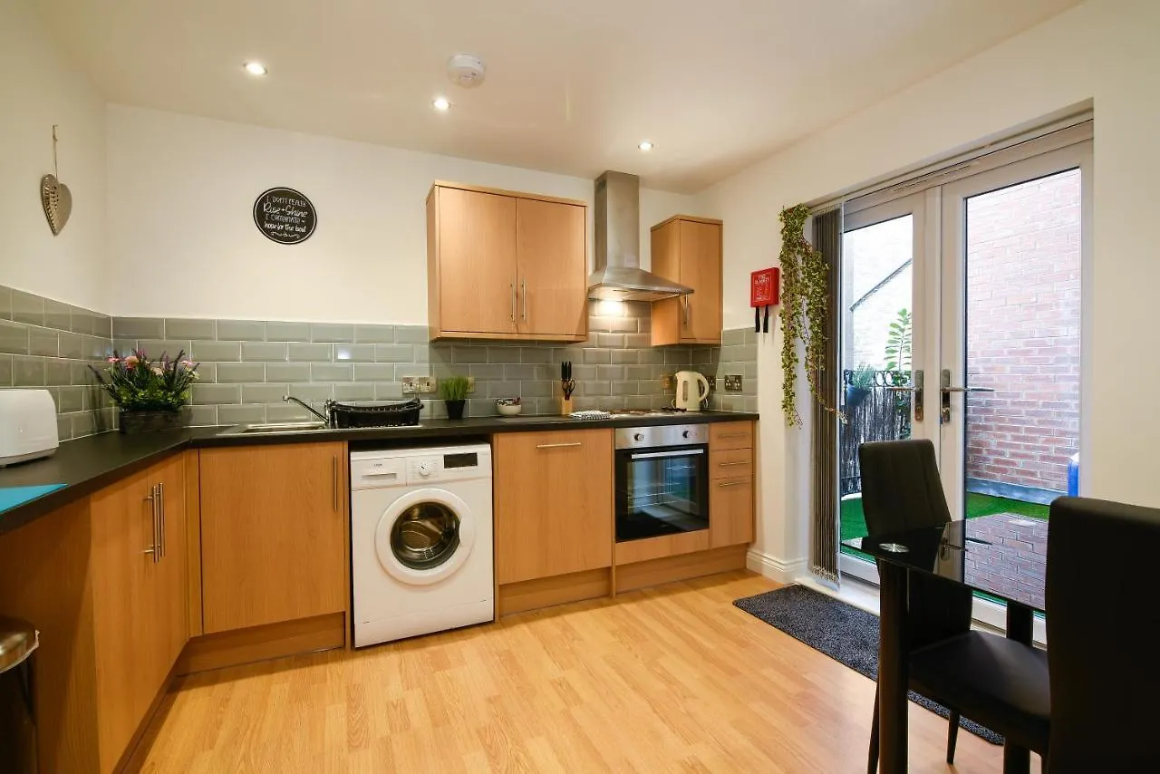 Long Row Apartments In Nottingham City Centre